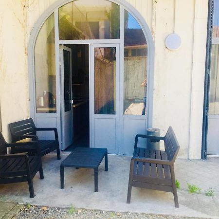 Villa Tarbis Tarbes Centre Ville , Appartements Tout Confort Luaran gambar
