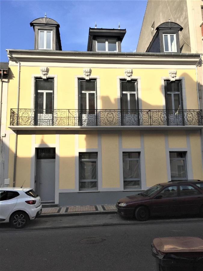 Villa Tarbis Tarbes Centre Ville , Appartements Tout Confort Luaran gambar