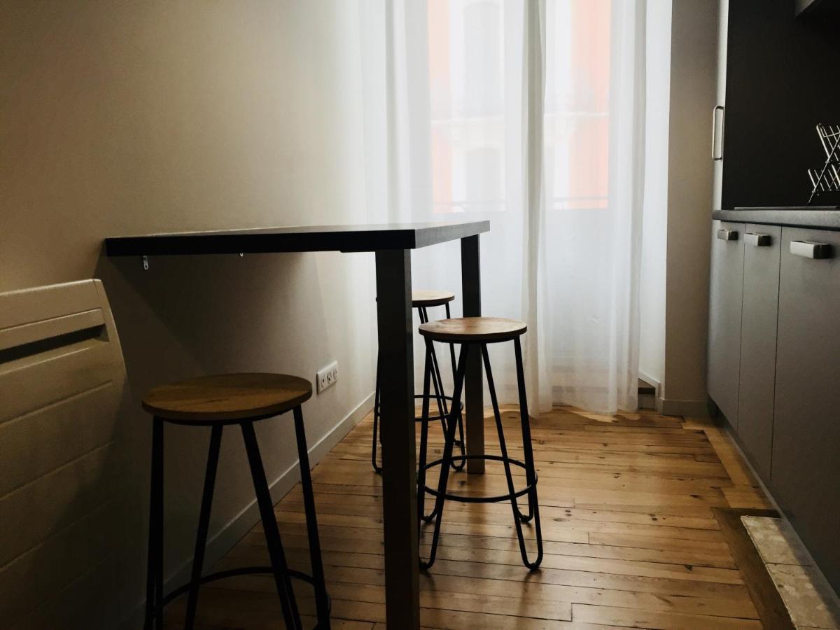 Villa Tarbis Tarbes Centre Ville , Appartements Tout Confort Luaran gambar
