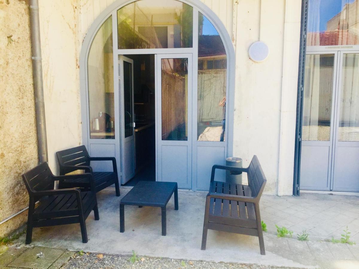 Villa Tarbis Tarbes Centre Ville , Appartements Tout Confort Luaran gambar